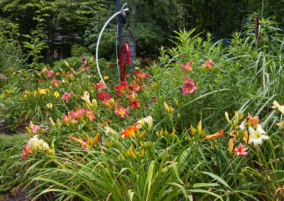 garden sculptures lilyfest hocking hills ohio
